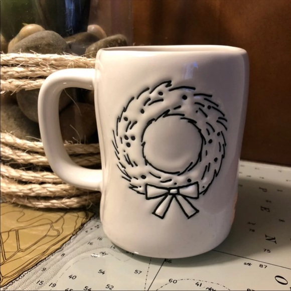 Rae Dunn LL HOLLY JOLLY / Wreath double sided mug - Picture 2 of 2